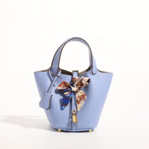 Hermes Lizard Grain Shopping Basket Bag for Everyday Fashion