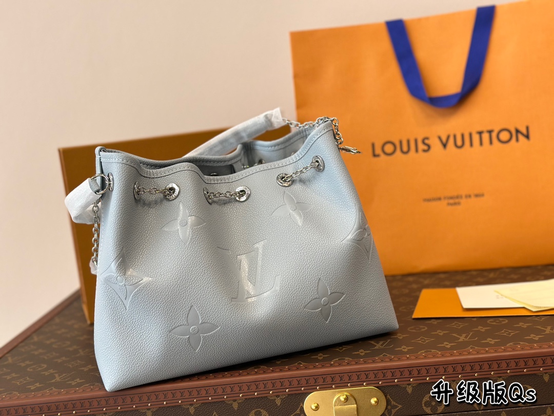 Leather bucket bag with drawstring, gradient flower pressing, full-grain cowhide, dimensions: 28cm x 20cm x 11.5cm