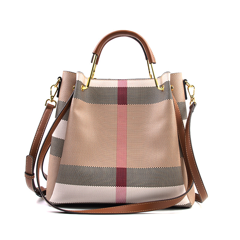 New bucket bag with fashionable temperament, large capacity women’s bag, high luxury handbag, versatile single shoulder crossbody bag